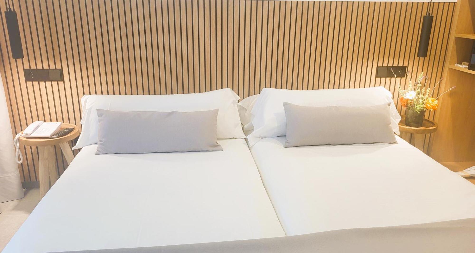 Hotel Bahia Pollensa Port de Pollença Ngoại thất bức ảnh
